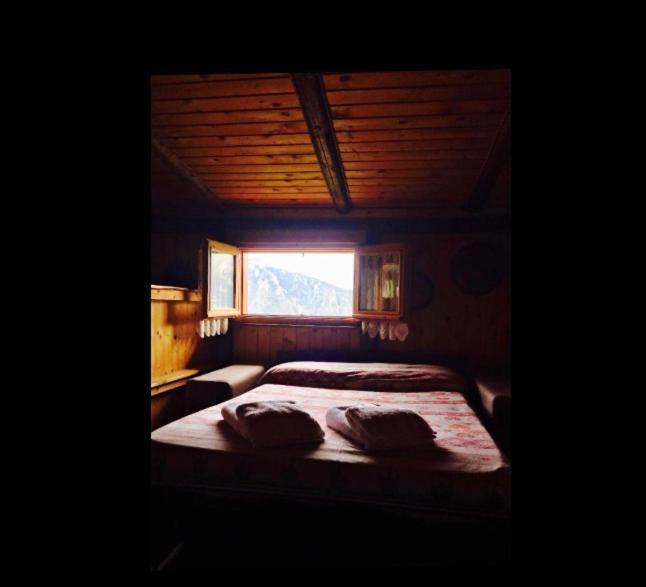 Dossena Splendido Chalet Di Montagna Immerso Nella Natura Madonna della Costa Luaran gambar