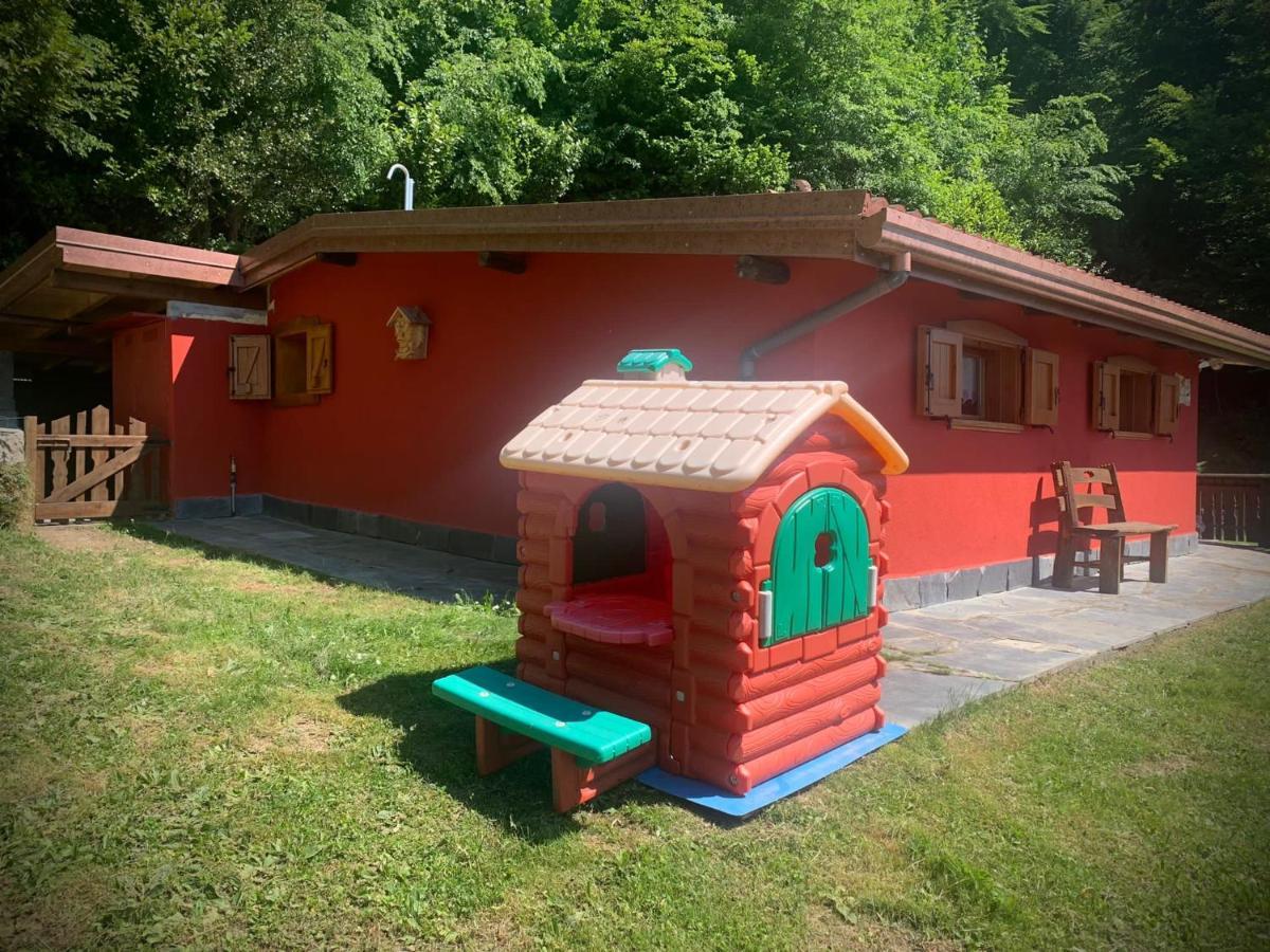 Dossena Splendido Chalet Di Montagna Immerso Nella Natura Madonna della Costa Luaran gambar